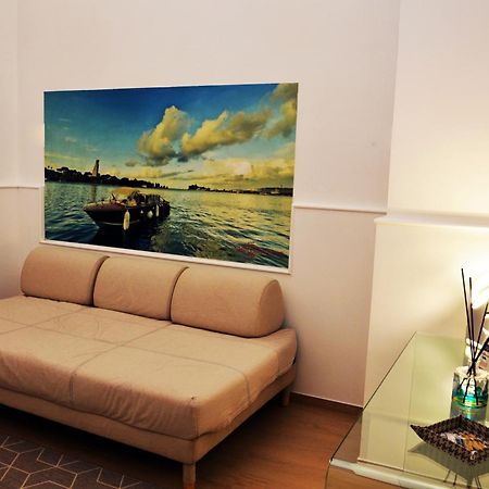 Conte Cavour Apartment Brindisi Eksteriør billede