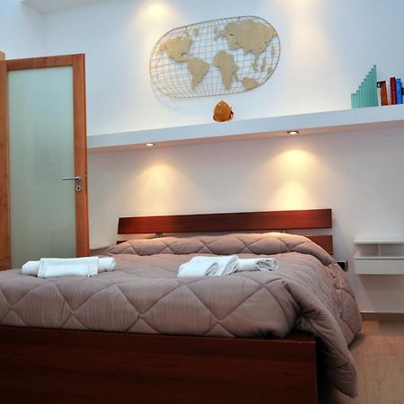 Conte Cavour Apartment Brindisi Eksteriør billede