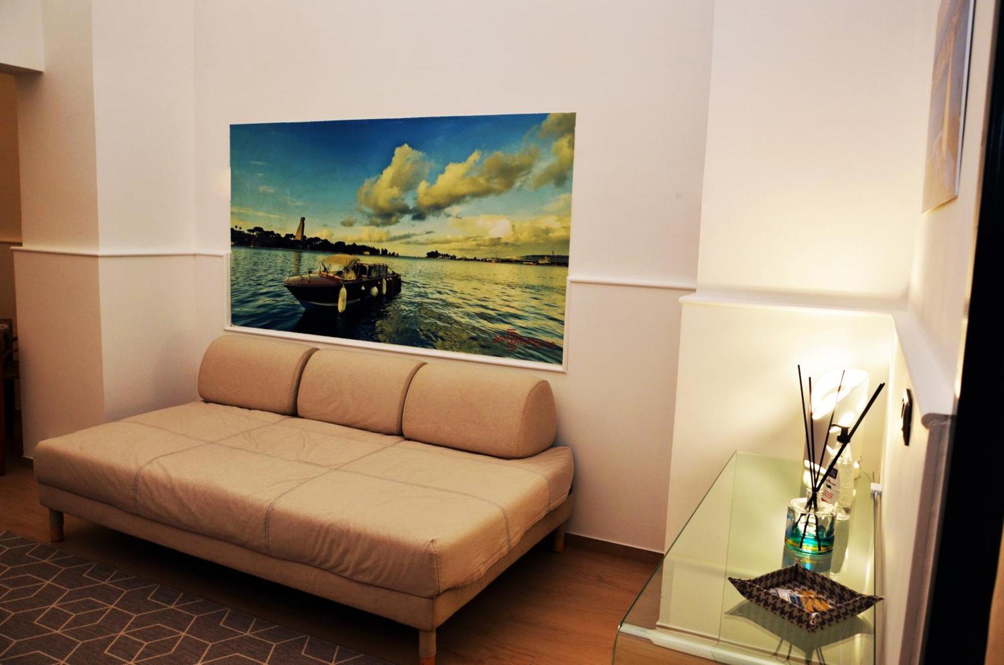 Conte Cavour Apartment Brindisi Eksteriør billede
