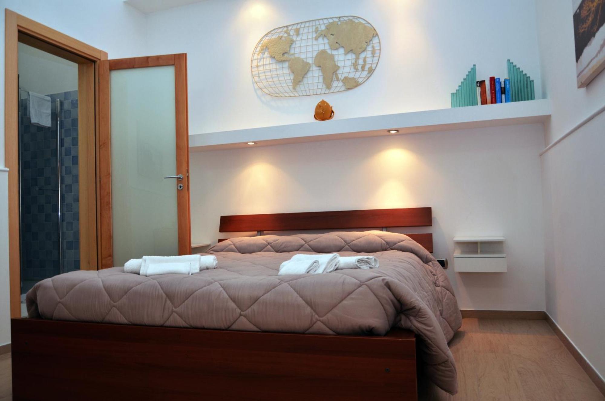 Conte Cavour Apartment Brindisi Eksteriør billede
