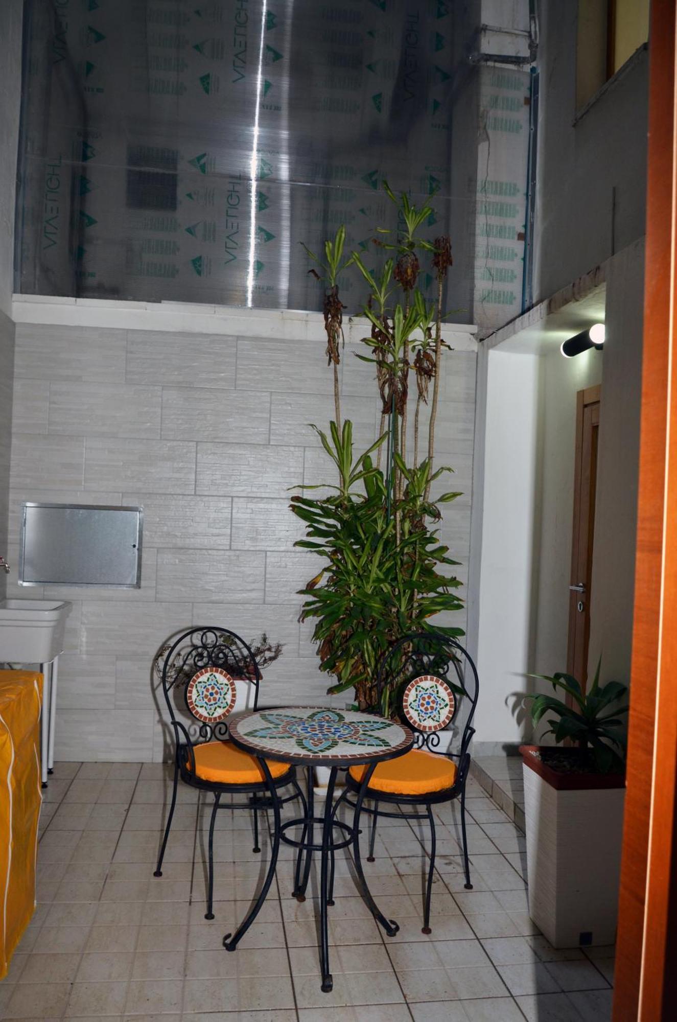 Conte Cavour Apartment Brindisi Eksteriør billede