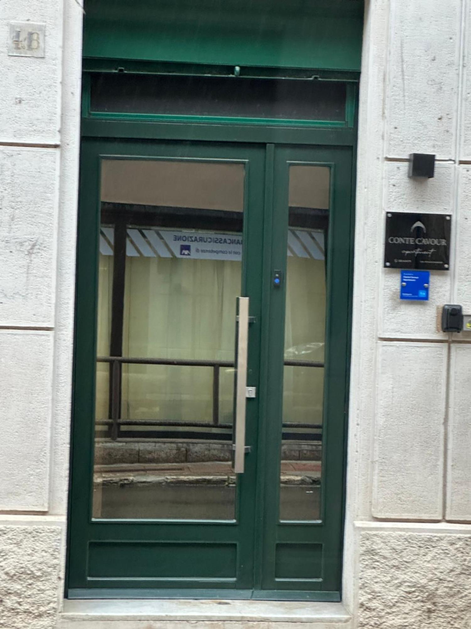 Conte Cavour Apartment Brindisi Eksteriør billede